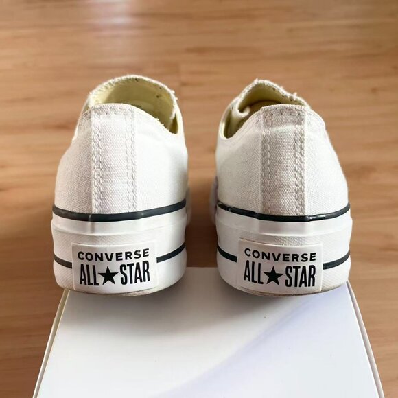 Converse Chuck Taylor All Star Lift Platform Canvas Women Size 6.5 US - Picture 11 of 13